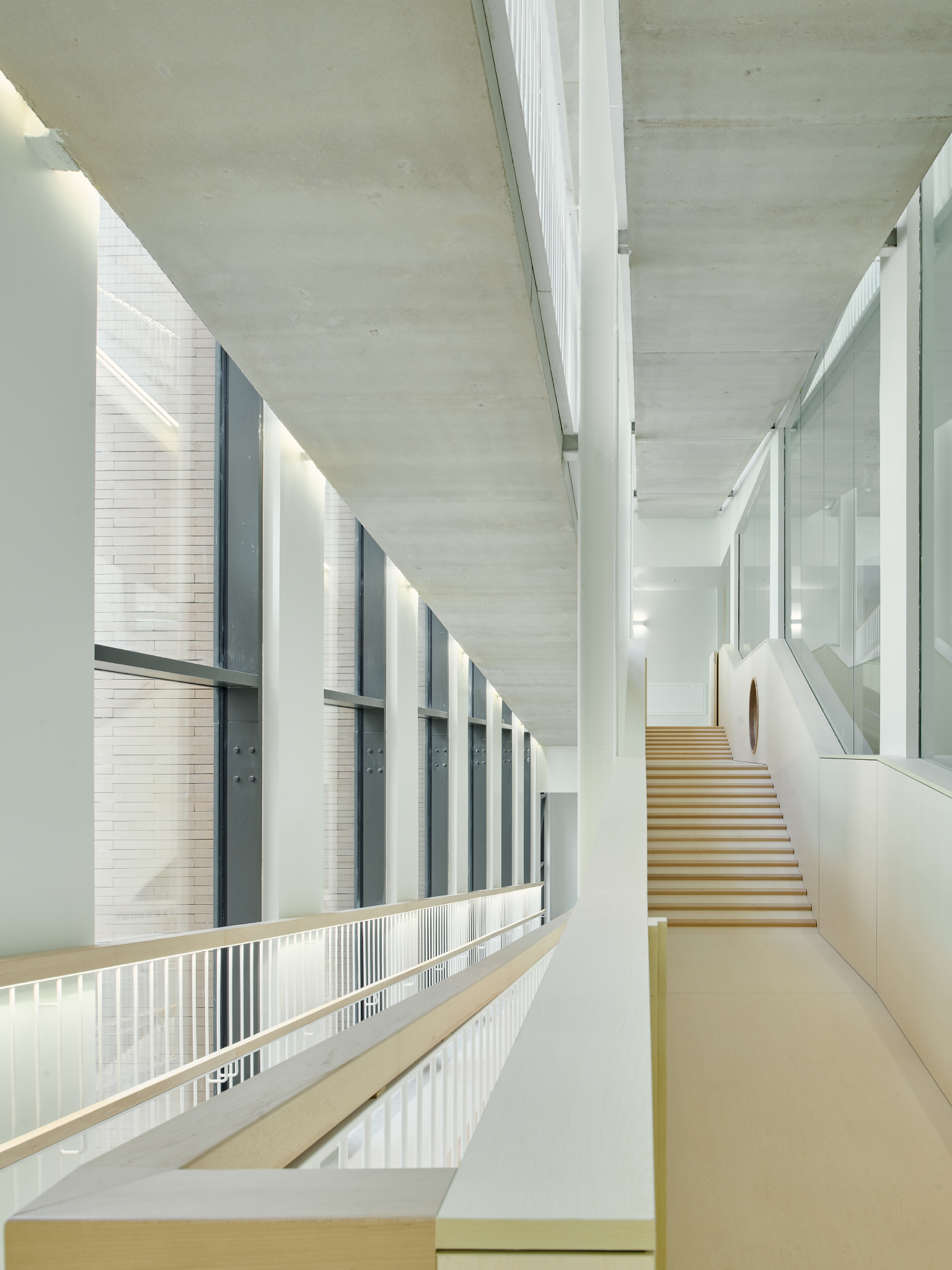 Compania de Maria II bergeraphoto 026 - Colegio Zaragoza